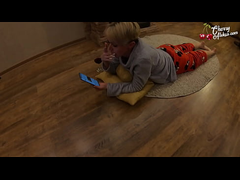 ❤️ క్రేజీ బ్లాండ్ సకింగ్ హ్యూజ్ డిక్ సకింగ్ మరియు బౌన్స్ ఆన్ దట్ - అనల్ సెక్స్ ️❌ పోర్నో vk మా వద్ద ☑